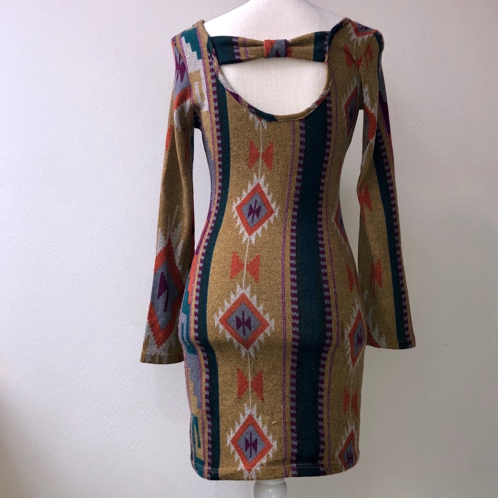 Aztec Dress - Picture 6 of 7